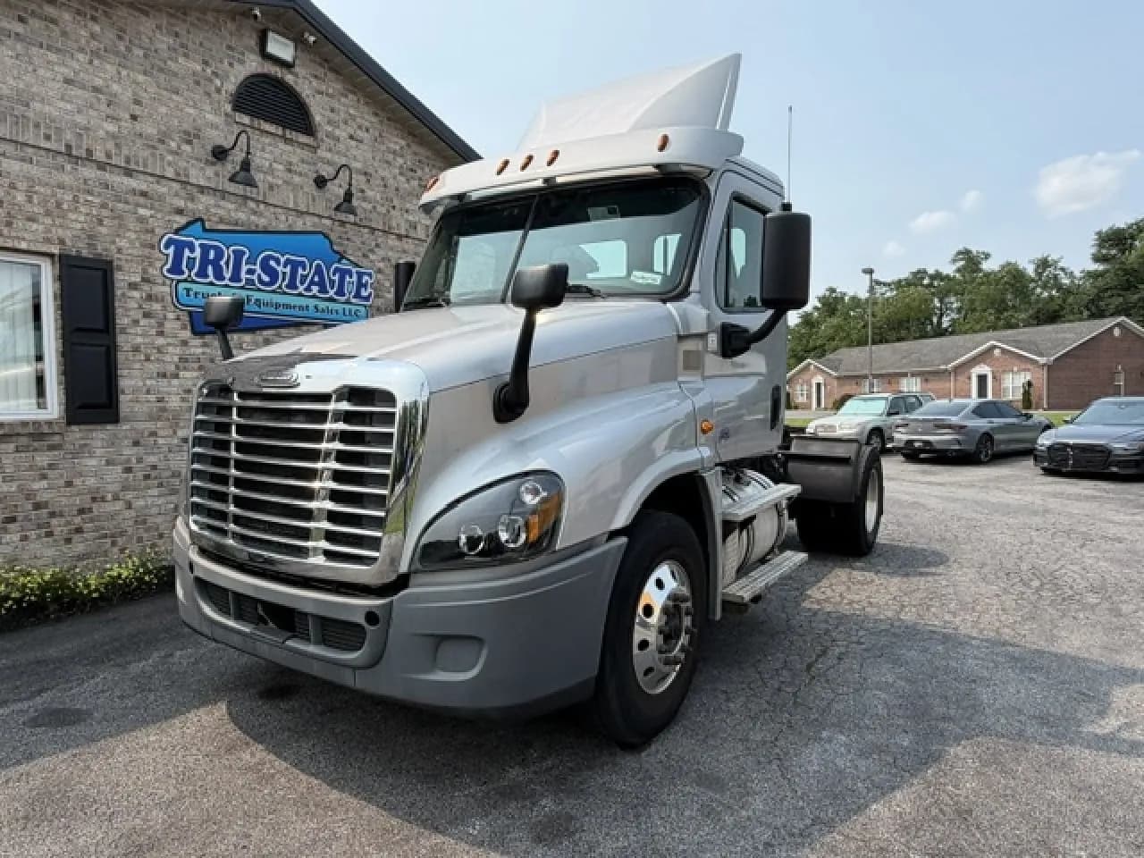 2018 Freightliner Cascadia - Day Cab