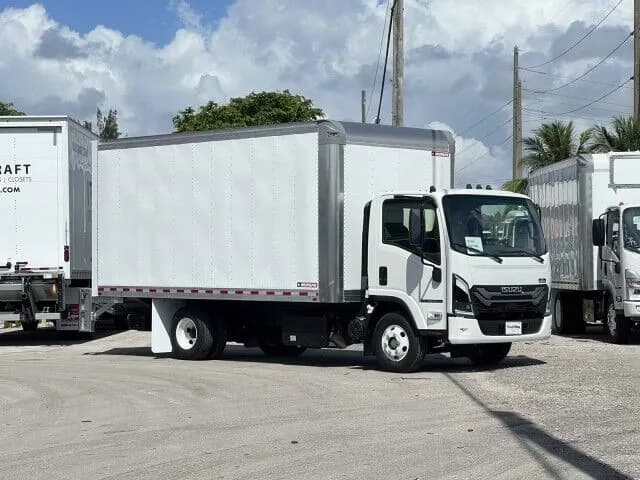 2026 Isuzu NPR-XD - Box