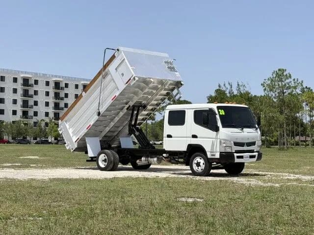 2020 Mitsubishi Fuso - Dump