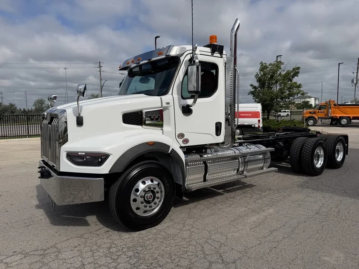 2027 Western Star 49X