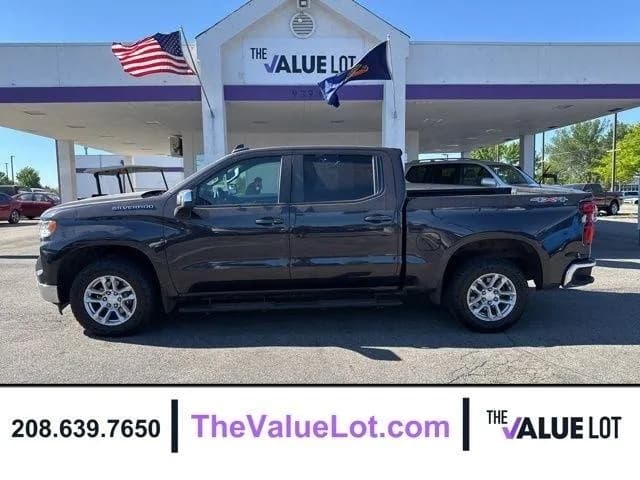 2023 Chevrolet Silverado 1500 LT - Pickup