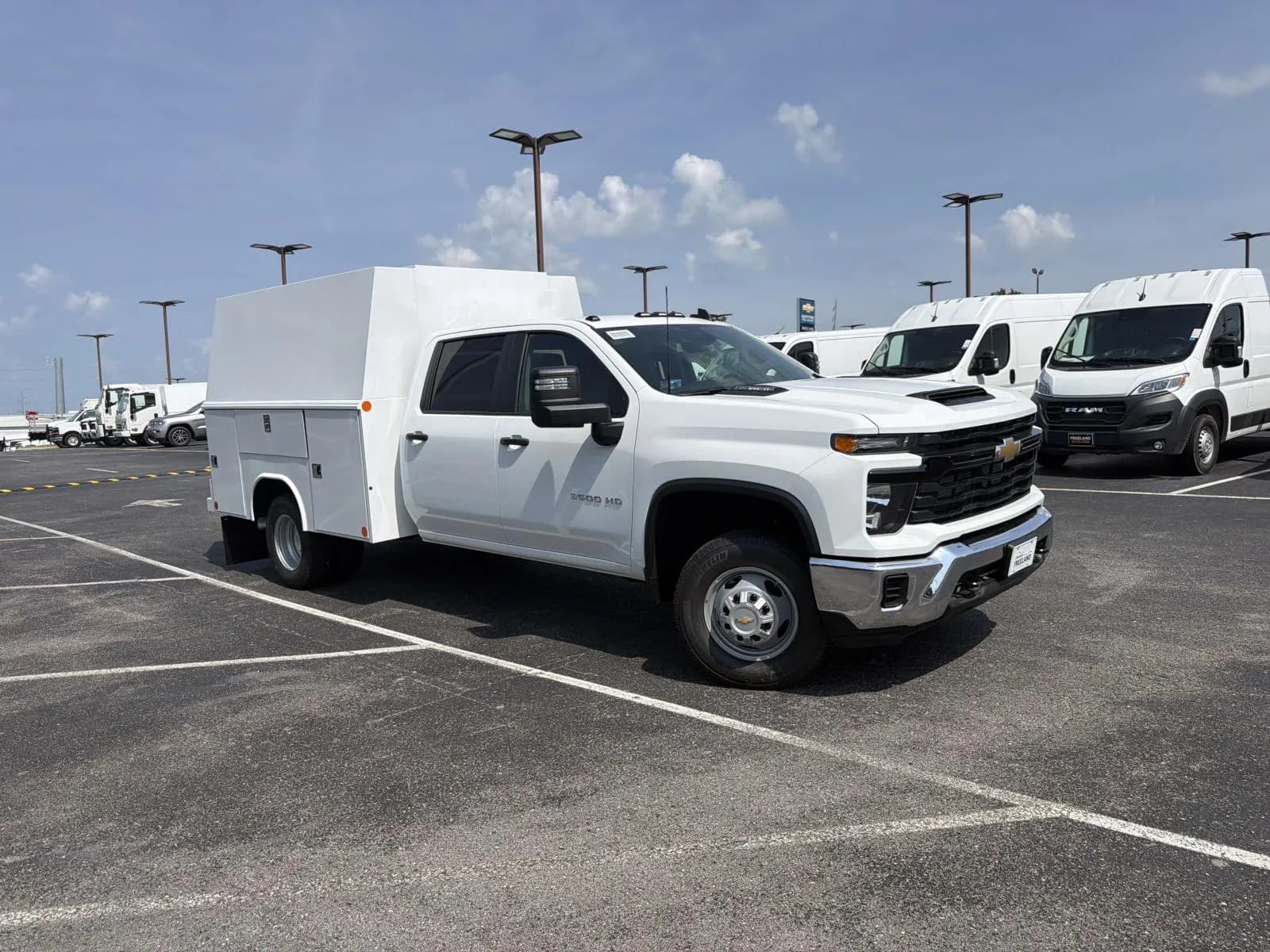 2026 Chevrolet Silverado 3500 Crew Cab - Chassis