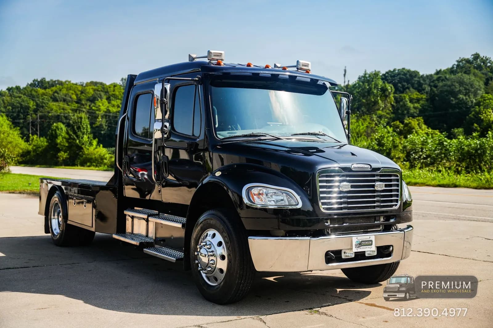2018 Freightliner Laredo Conversion - Flatbed
