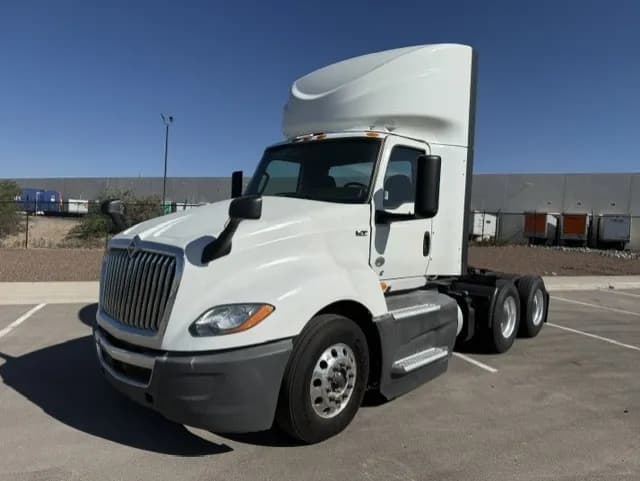 2021 International LT 625
