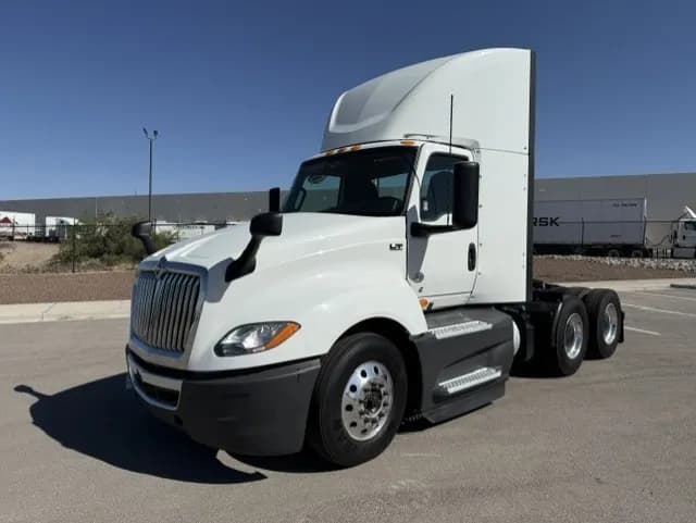 2021 International LT625