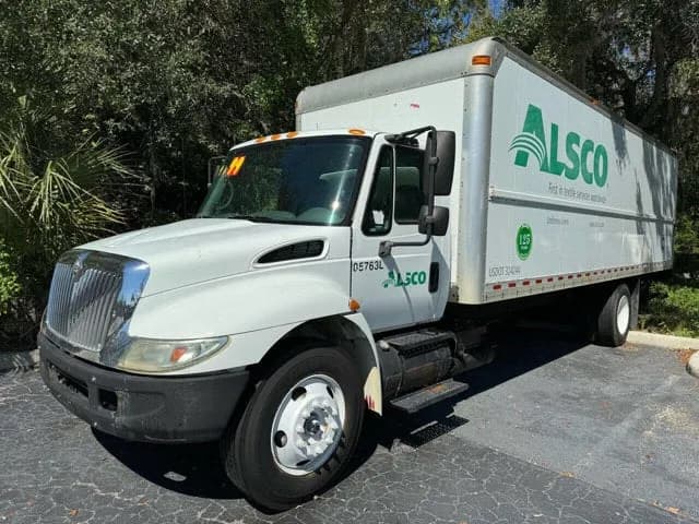 2005 International DuraStar 4300 - Pickup