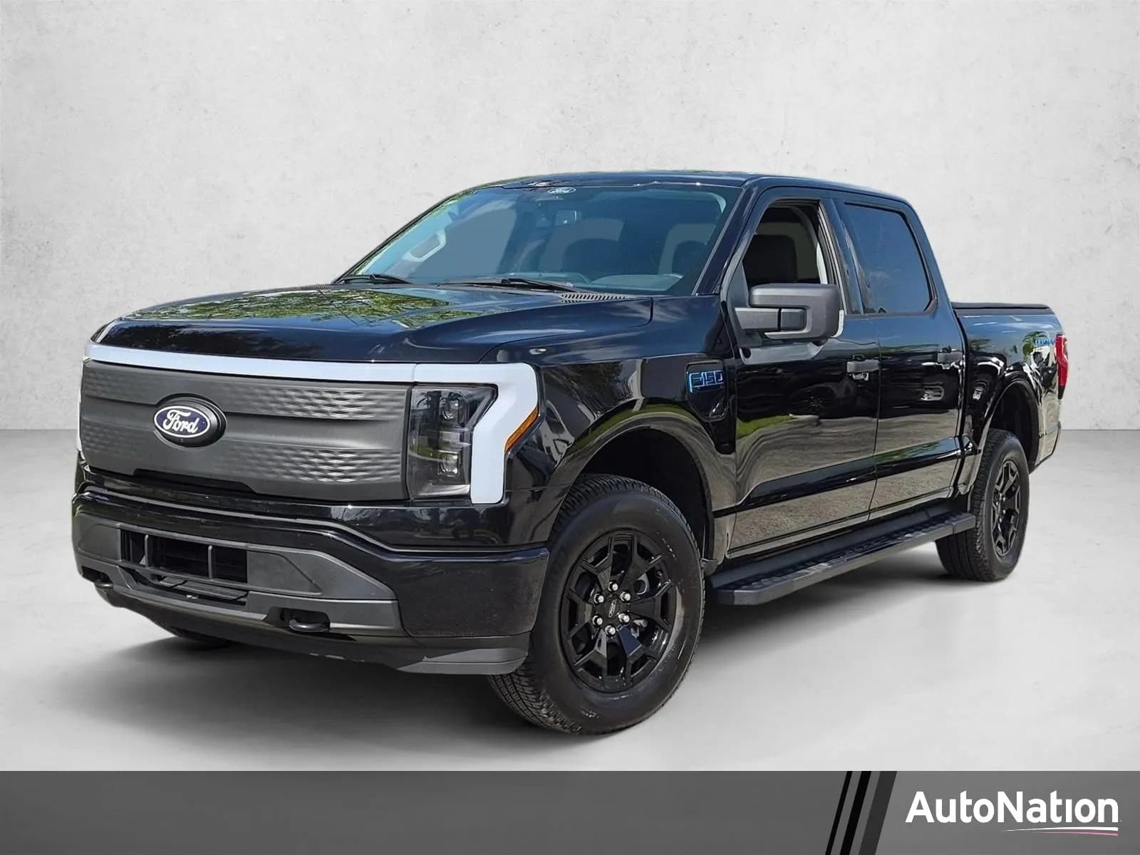 2025 Ford F-150 Lightning - Pickup