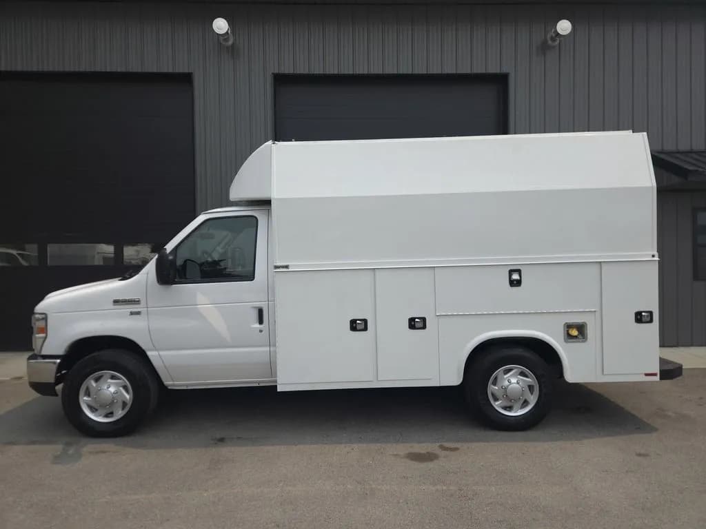 2019 Ford E350 - Box