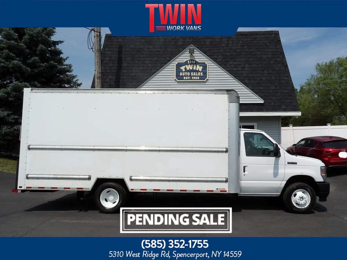 2022 Ford E-350 16' - Box