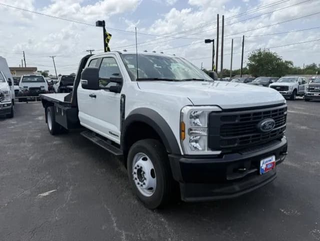 2026 Ford F-550 - Chassis