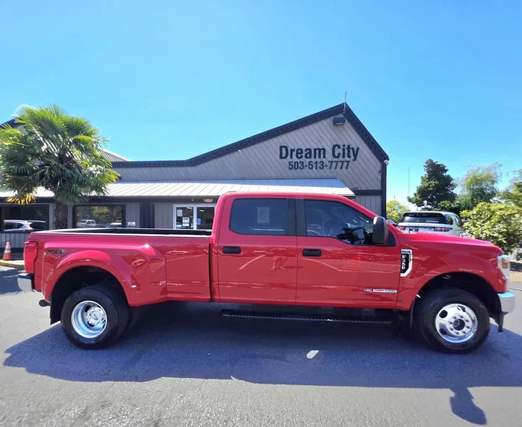 2021 Ford F350 Super Duty Crew Cab - Pickup