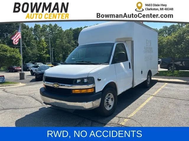 2020 Chevrolet Express 3500 - Box