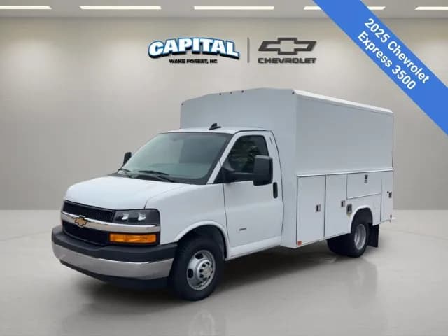 2025 Chevrolet Express 3500 - Box