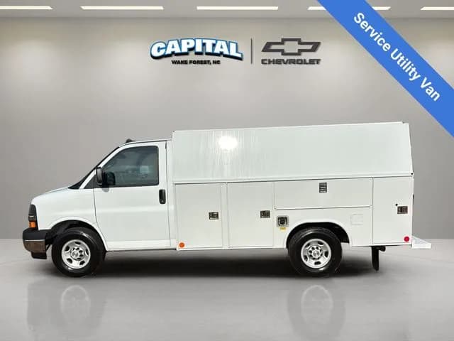 2026 Chevrolet Express 3500 - Box