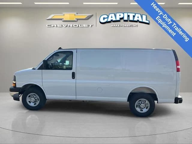2026 Chevrolet Express 3500 - Vans