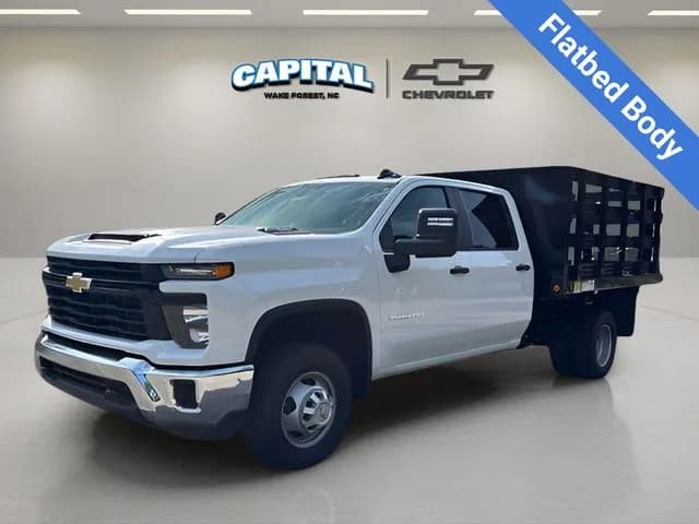 2025 Chevrolet Silverado 3500 Crew Cab - Stake
