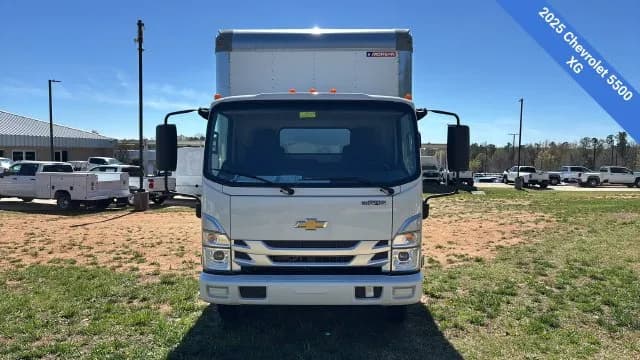 2025 Chevrolet LCF 5500XG - Box