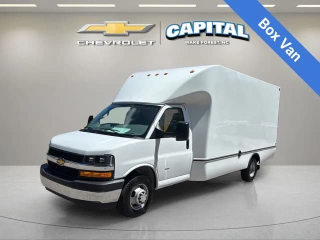 2026 Chevrolet Express 3500 - Box