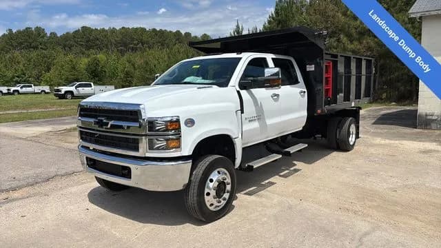 2026 Chevrolet Silverado 5500 Crew Cab - Dump