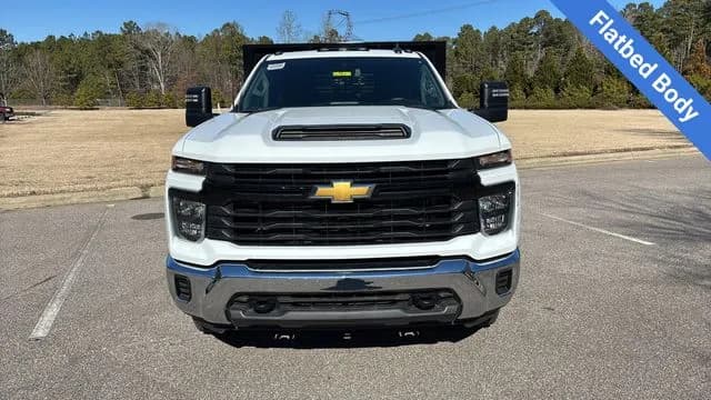 2025 Chevrolet Silverado 3500 Crew Cab - Stake