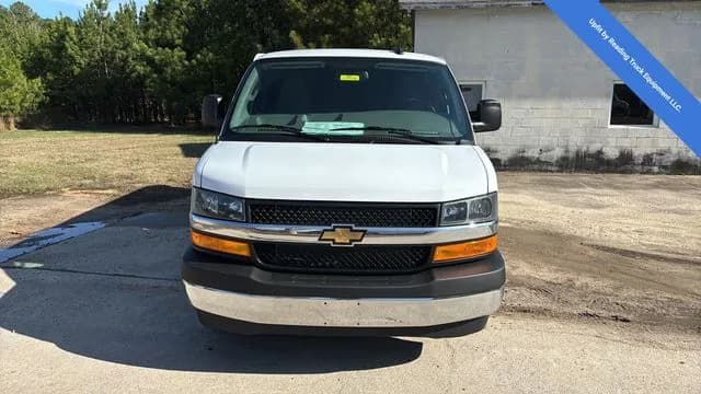 2026 Chevrolet Express 3500 - Vans