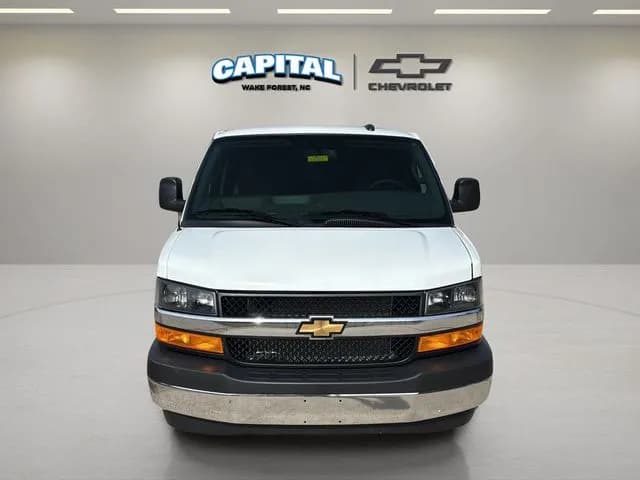 2026 Chevrolet Express 3500 - Vans