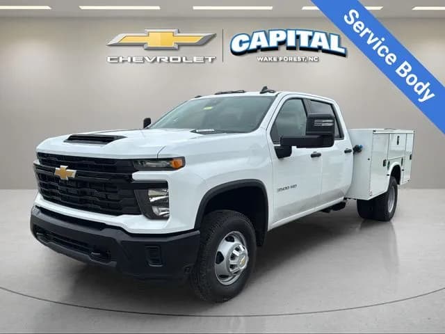 2026 Chevrolet Silverado 3500 Crew Cab - Chassis