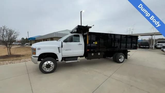 2025 Chevrolet Silverado 6500 - Dump