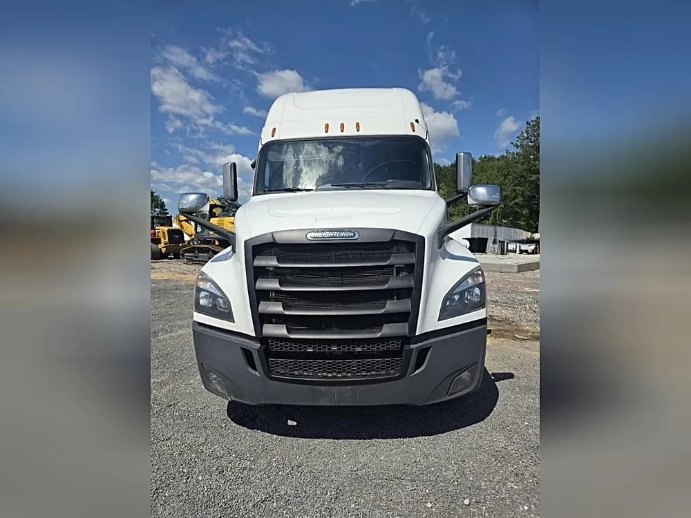 2020 Freightliner Cascadia