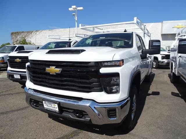 2026 Chevrolet Silverado 2500 - Service
