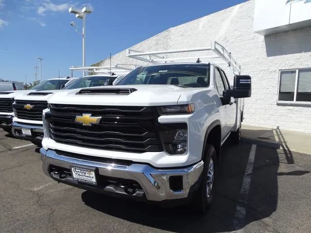 2026 Chevrolet Silverado 2500 - Service