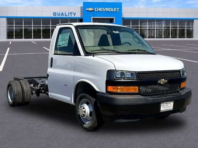 2026 Chevrolet Express 3500 - Box