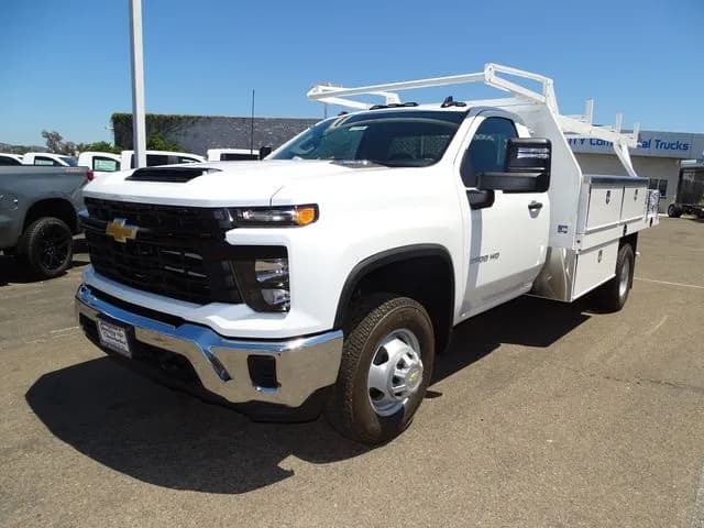 2026 Chevrolet Silverado 3500 - Chassis
