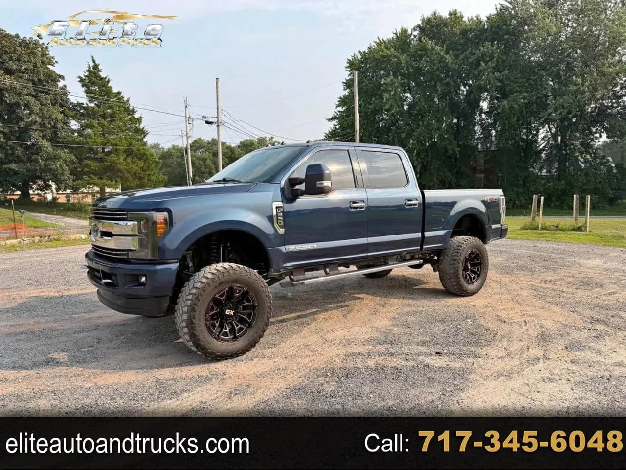 2017 Ford F-250 SD Lariat Crew Cab - Pickup