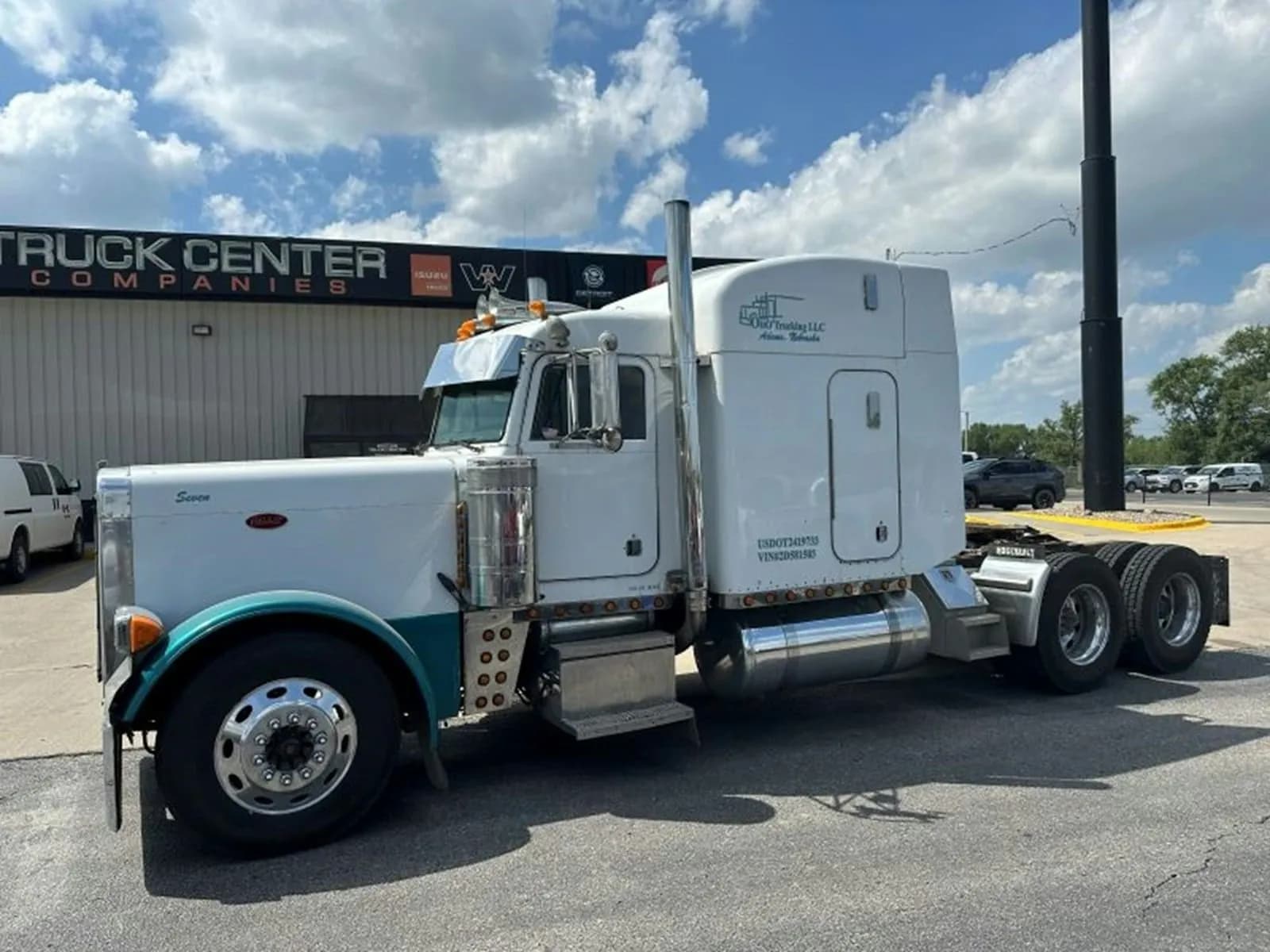 2002 Peterbilt 379