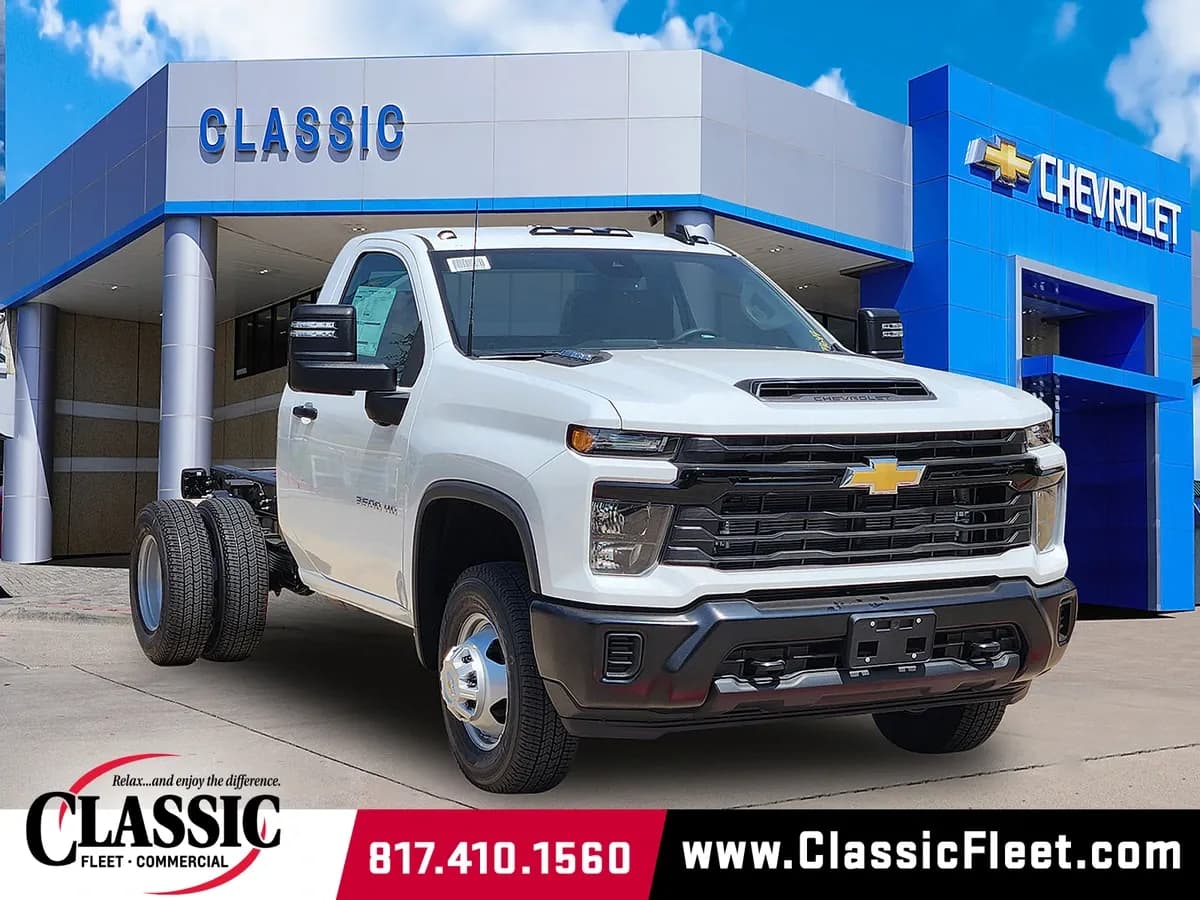 2026 Chevrolet Silverado 3500HD - Chassis