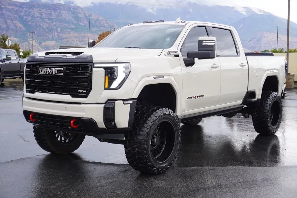 2026 GMC Sierra 3500HD AT4 HD - Pickup