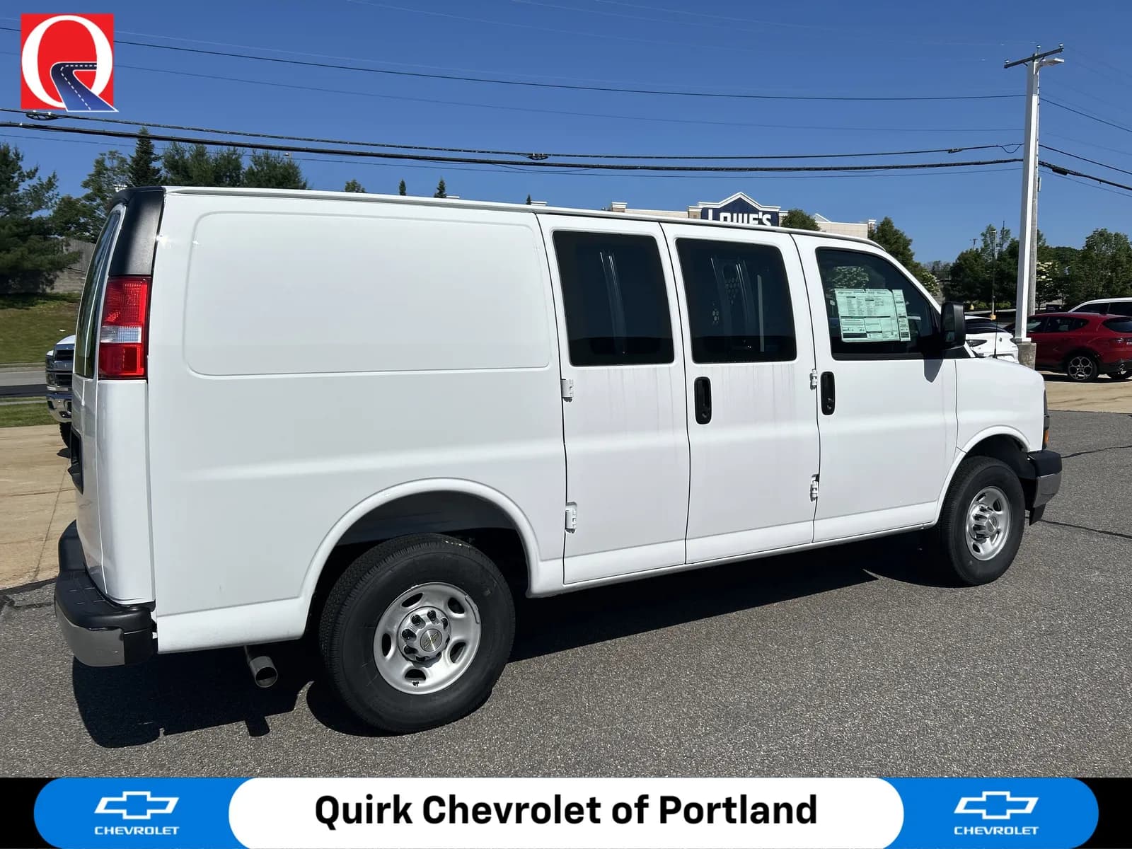 2025 CHEVROLET Express - Vans
