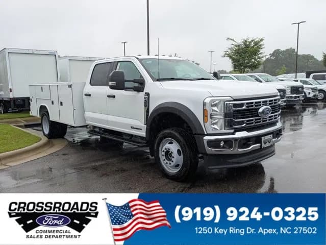 2026 Ford F-450 Crew Cab - Chassis