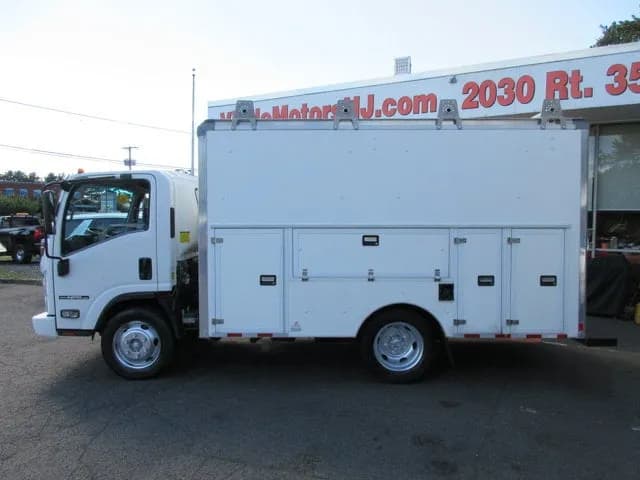 2018 Isuzu NPR - Service
