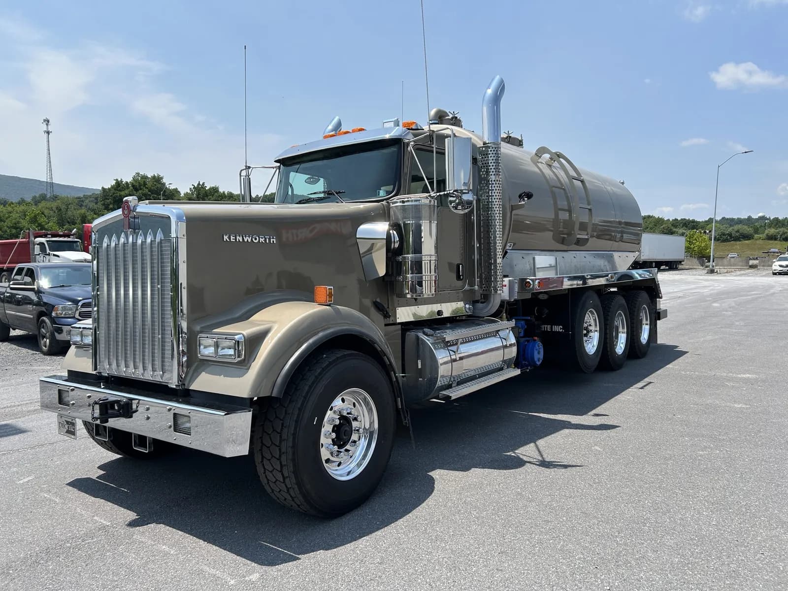 2027 KENWORTH W9 Series
