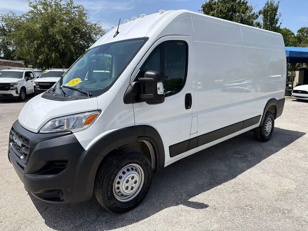 2025 Ram ProMaster - Vans