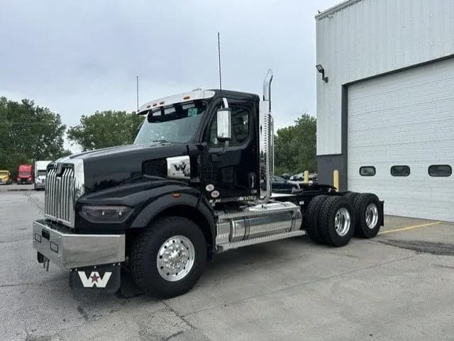 2027 Western Star 49X 2027