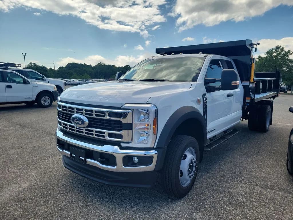 2026 Ford F-450 - Chassis