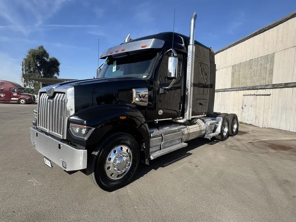 2023 Western Star 49X