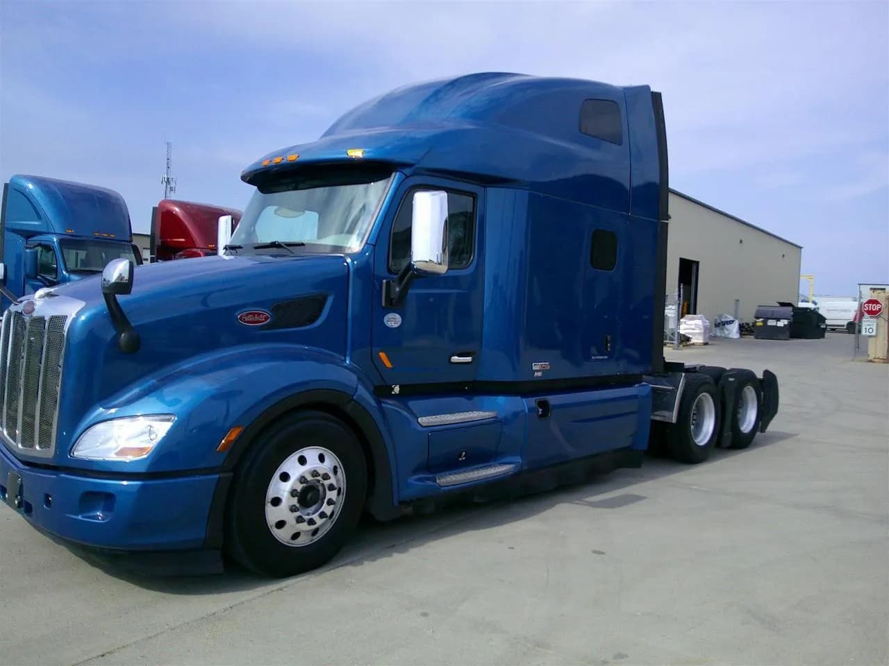 2021 Peterbilt 579 - Sleeper