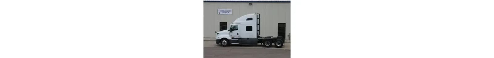 2019 International LT - Sleeper