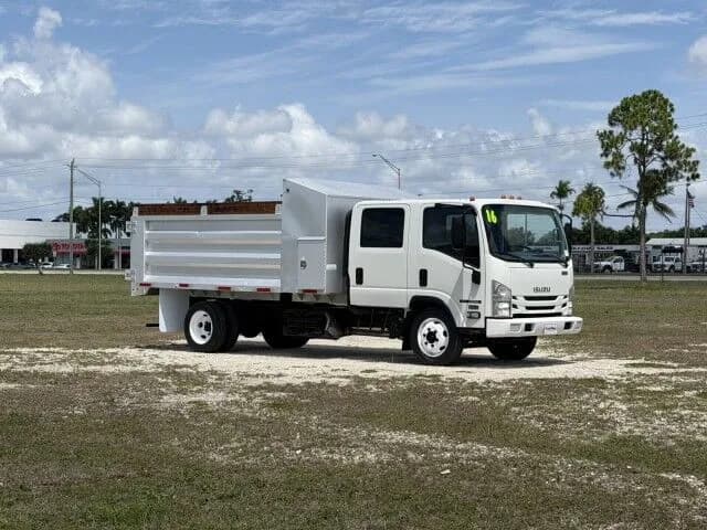 2016 Isuzu NQR Crew Cab - Dump