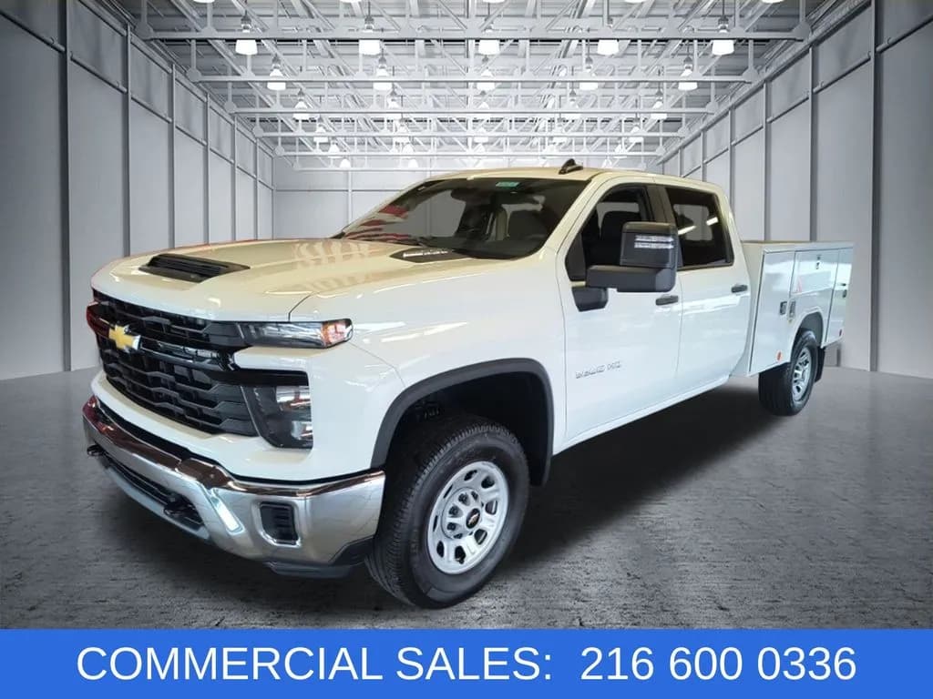 2026 Chevrolet Silverado 3500 Crew Cab - Chassis