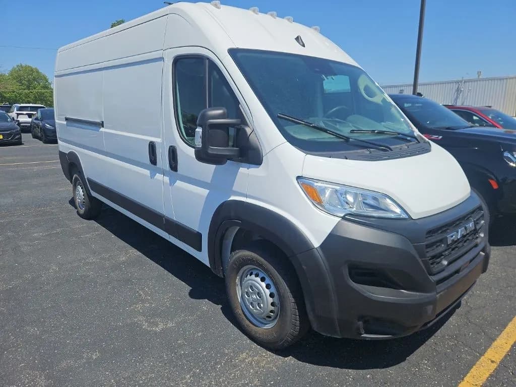2025 Ram ProMaster - Vans